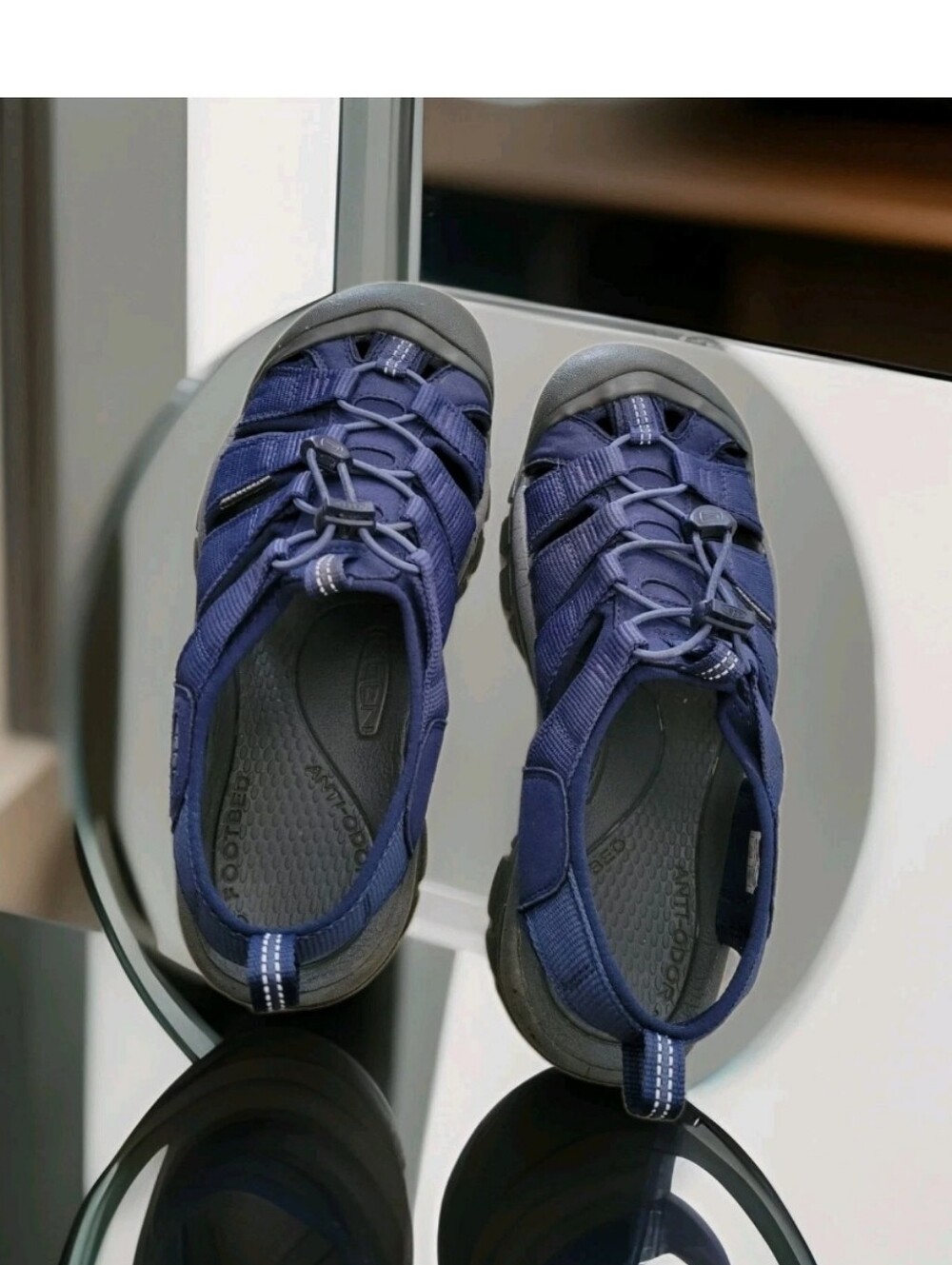 KEEN Men's Navy Blue Outdoor Sandals Size 9